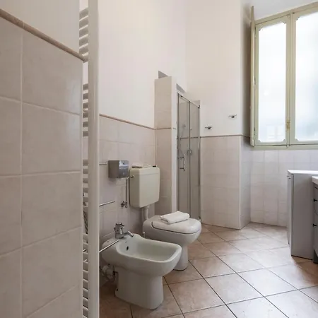 Mercanti E Viaggiatori Daire