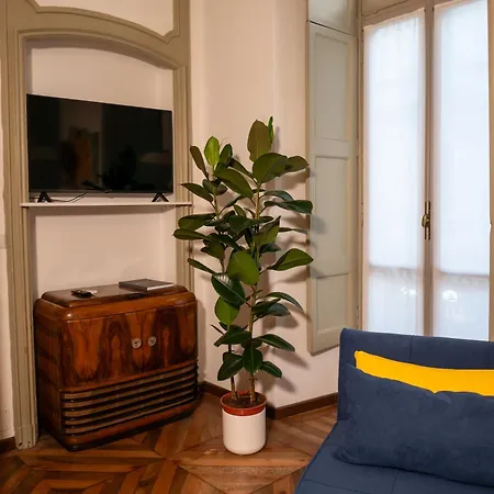 Mercanti E Viaggiatori *