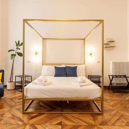 Mercanti E Viaggiatori * Torino