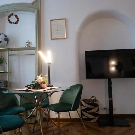 Mercanti E Viaggiatori * Torino